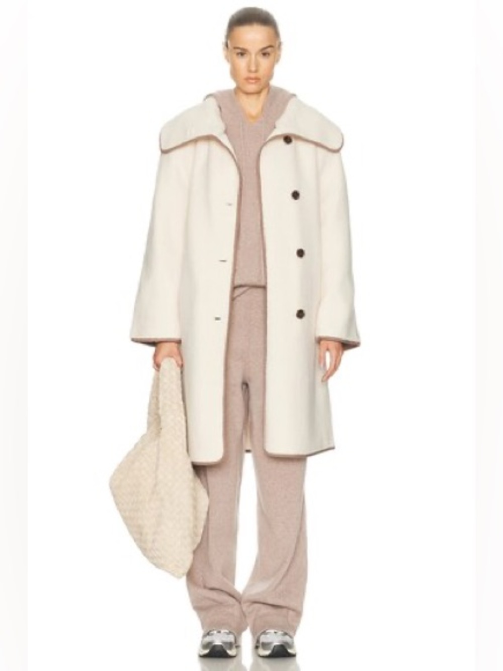 Varley Clemence Sherpa Coat
Color: Sandshell EUC Medium